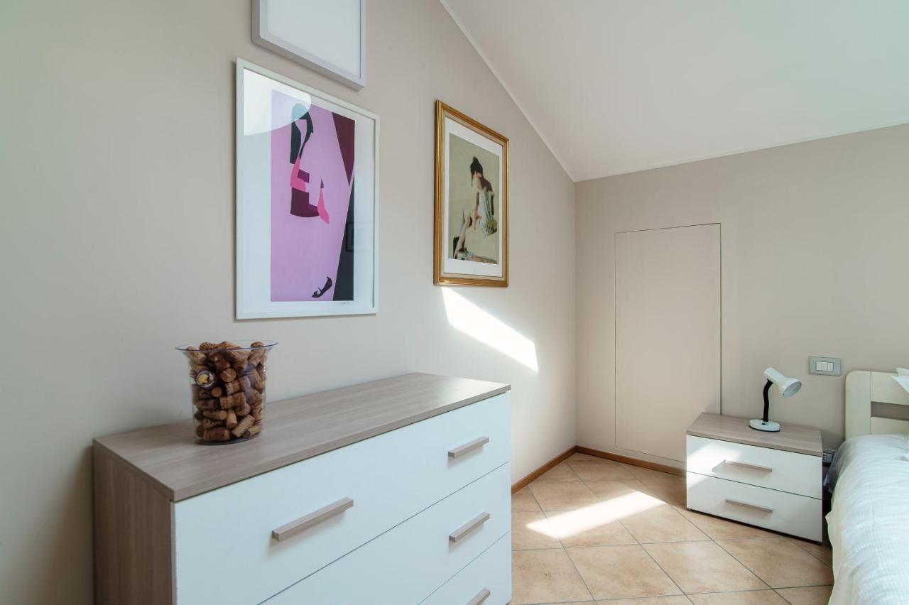 Appartamento Grape Attic 72 - The House Of Travelers Côme Esterno foto