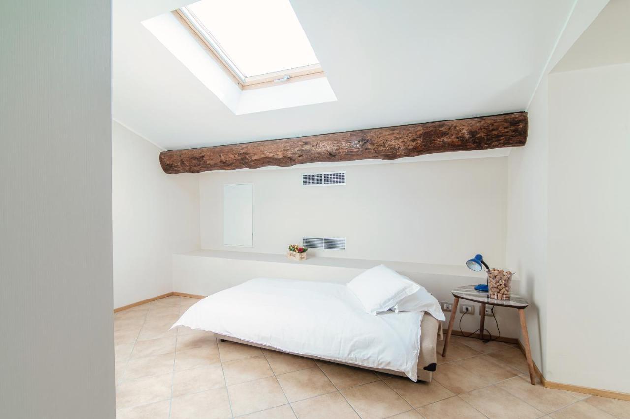 Appartamento Grape Attic 72 - The House Of Travelers Côme Esterno foto