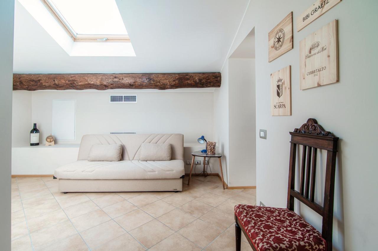 Appartamento Grape Attic 72 - The House Of Travelers Côme Esterno foto