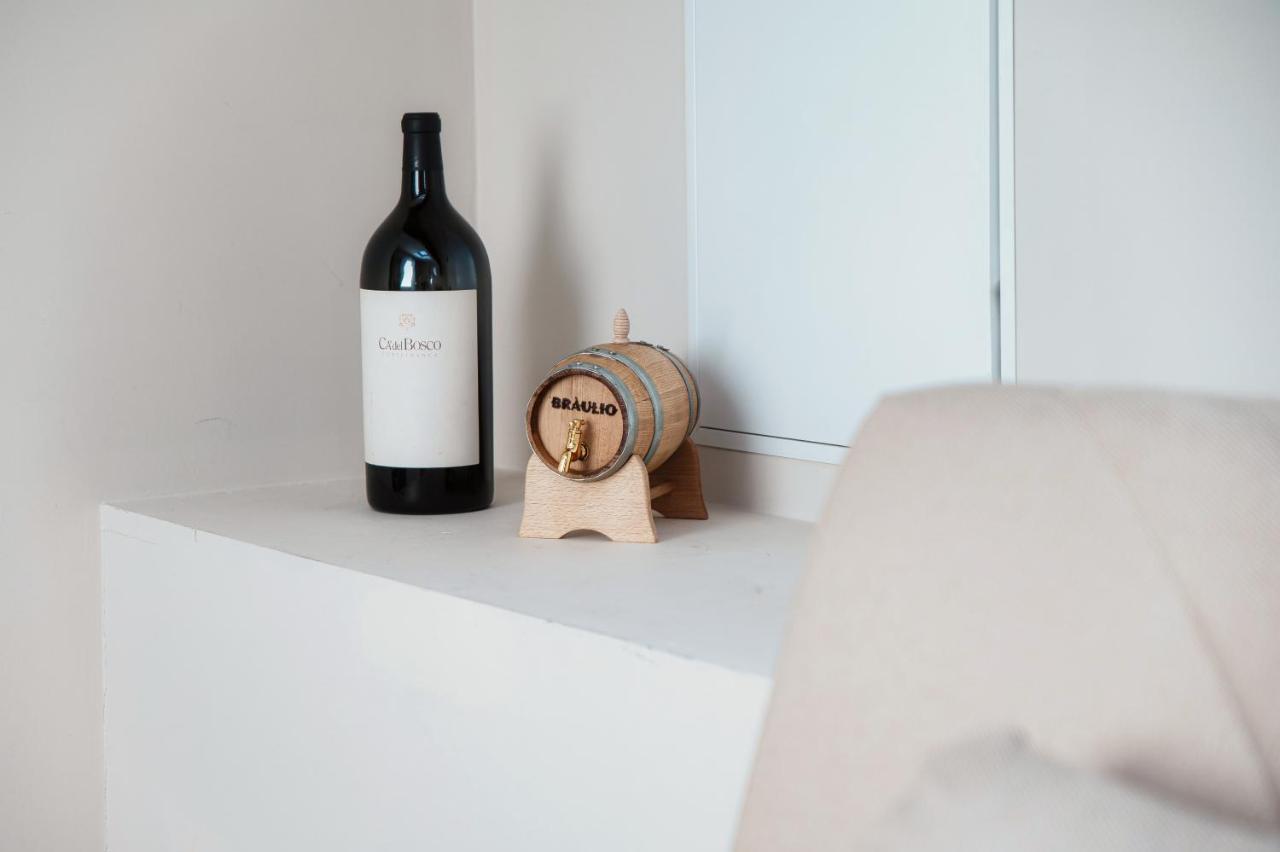 Appartamento Grape Attic 72 - The House Of Travelers Côme Esterno foto
